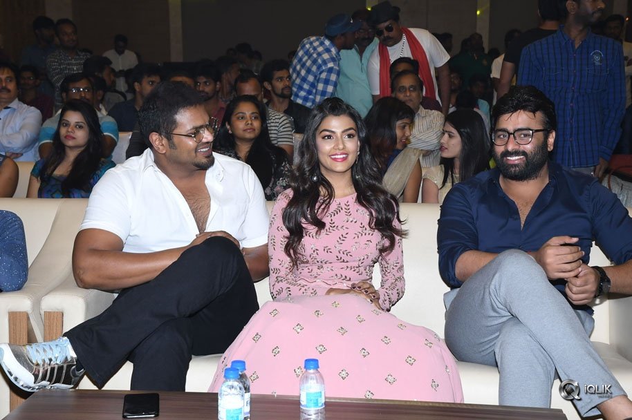 Okkadu-Migiladu-Movie-Pre-Release-Function